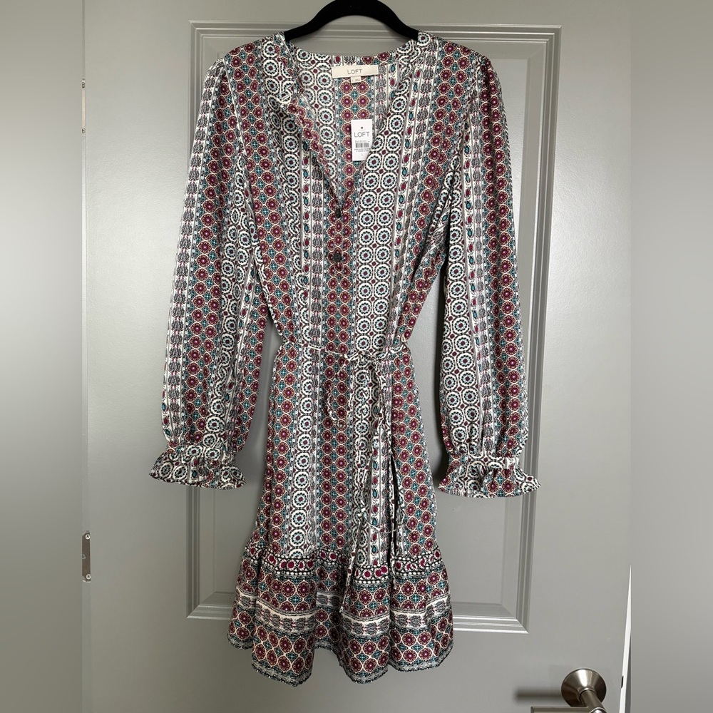 NWT LOFT Women's Red and Black Geometric Long Sleeve Dress